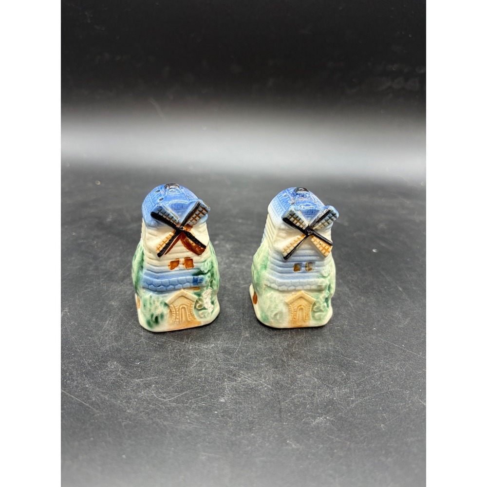 Vintage Windmill Salt and Pepper Shakers Set Hand Painted Ceramic Made in Japan